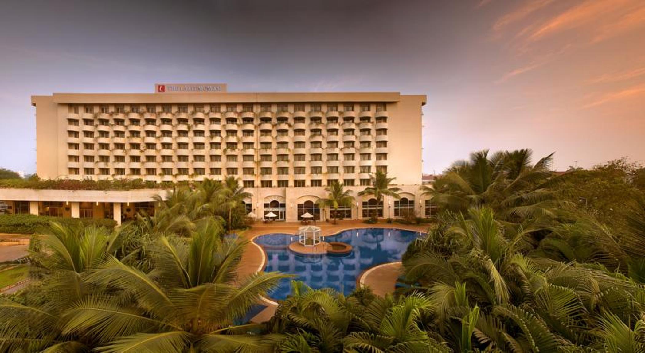 The Lalit Mumbai-Airport Hotel Exterior photo